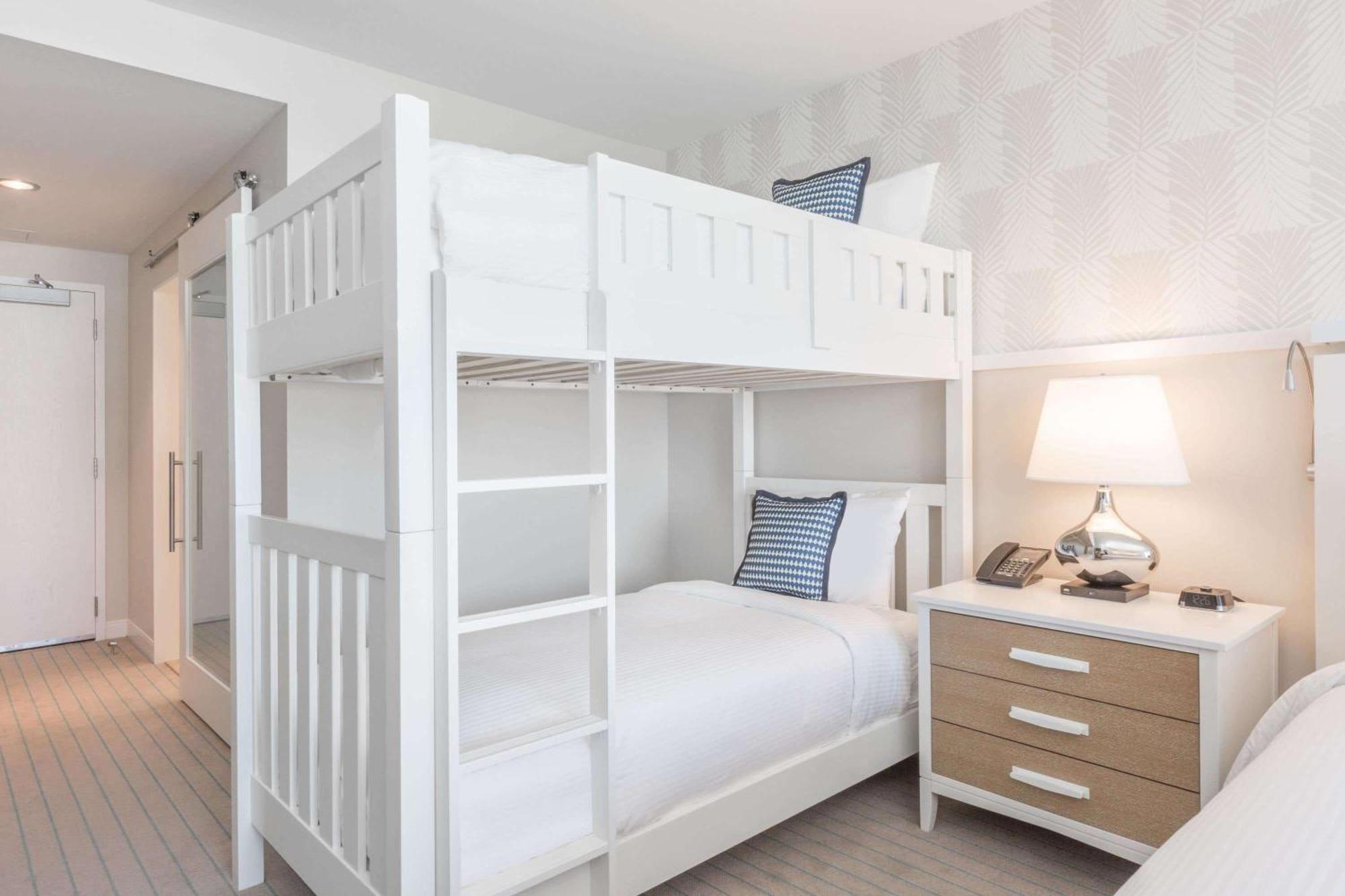 Wyndham Grand Clearwater Beach Esterno foto