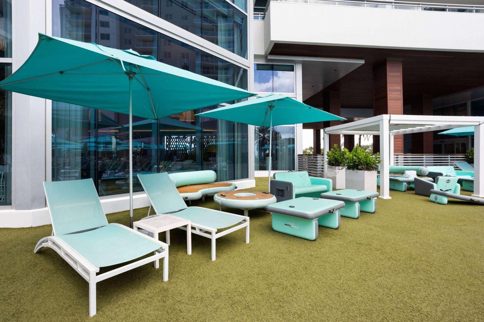 Wyndham Grand Clearwater Beach Esterno foto